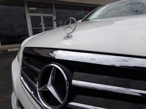 Used 2013 Mercedes-Benz E 350 BlueTEC Sedan image 49