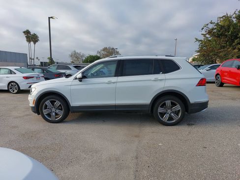 Used 2021 Volkswagen Tiguan SEL AWD/4WD image 8