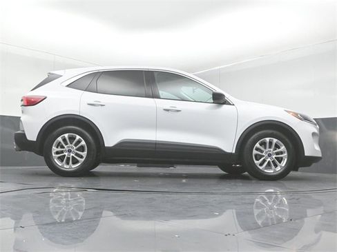 Certified 2022 Ford Escape SE w/ Convenience Package image 38