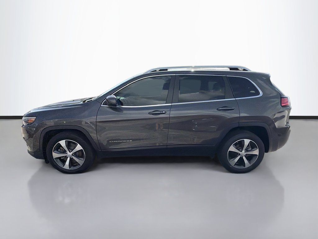 Used 2020 Jeep Cherokee Limited FWD image 4