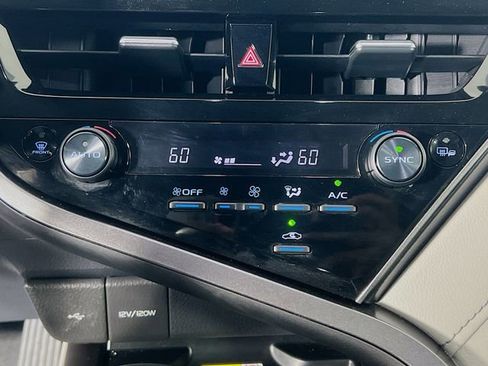 Used 2023 Toyota Camry XLE w/ Navigation Package FWD image 23