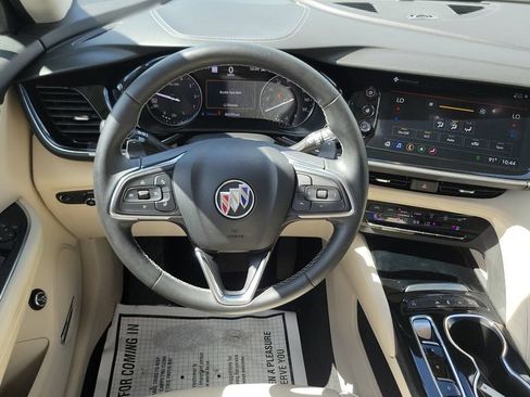 Used 2023 Buick Envision Avenir FWD image 12