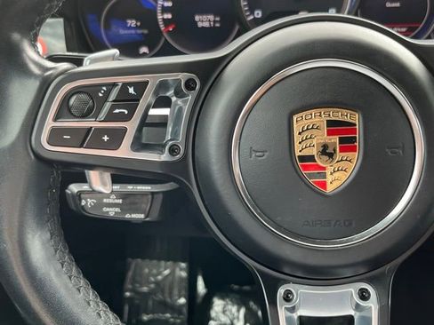 Used 2020 Porsche Cayenne Turbo AWD/4WD image 28