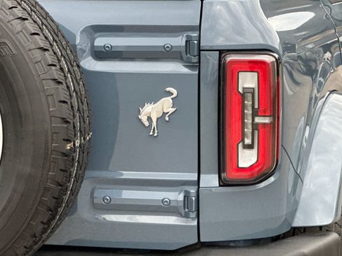 Used 2025 Ford Bronco Outer Banks image 34