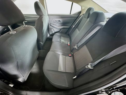 Used 2025 Nissan Sentra SV image 25