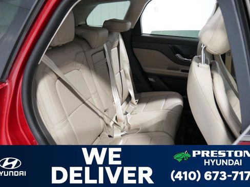 Used 2020 Lincoln Corsair Reserve w/ Equipment Group 201A image 16