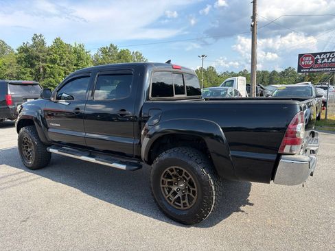 Used 2012 Toyota Tacoma 4x4 Double Cab w/ SR5 Pkg image 6