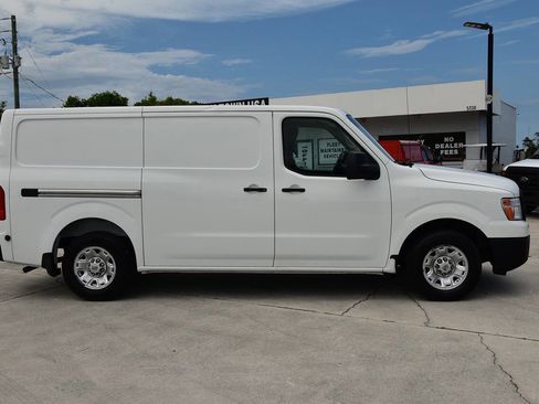 Used 2021 Nissan NV 1500 SV RWD image 8
