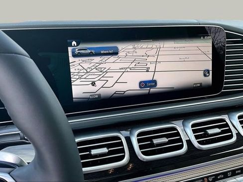 New 2026 Mercedes-Benz GLS 450 4MATIC image 10