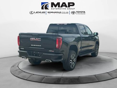 Used 2022 GMC Sierra 1500 AT4 w/ AT4 Premium Package AWD/4WD image 5