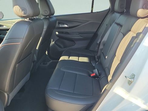 New 2026 Buick Envista Avenir FWD image 13