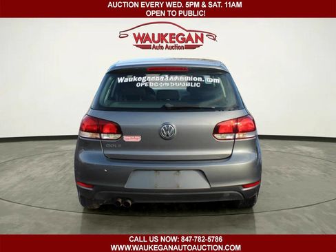 Used 2013 Volkswagen Golf 4-Door image 5