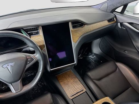 Used 2020 Tesla Model S Long Range AWD/4WD image 22