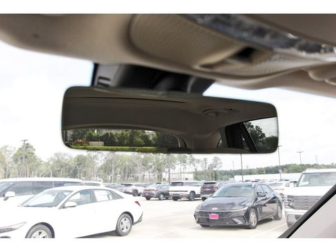 Used 2021 Mercedes-Benz GLC 300 image 27