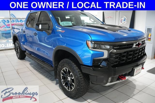 Used 2023 Chevrolet Silverado 1500 ZR2 w/ Technology Package AWD/4WD image 1
