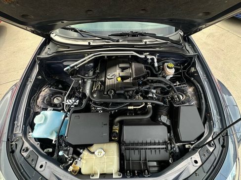Used 2006 MAZDA MX-5 Miata Touring RWD image 19