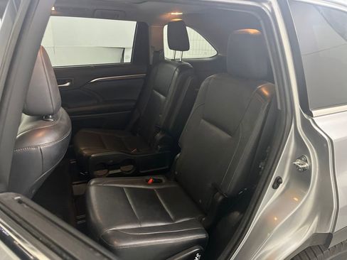 Used 2015 Toyota Highlander Limited Platinum image 20