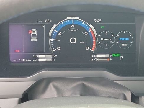 Used 2025 Toyota Tundra Platinum image 34