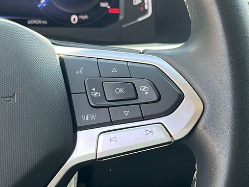 Used 2023 Volkswagen Atlas SE AWD/4WD image 18