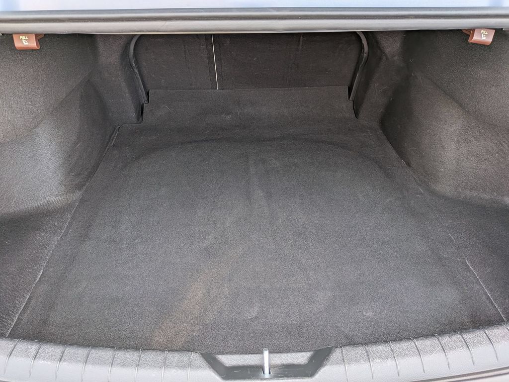 Used 2025 Hyundai Sonata SEL FWD image 28