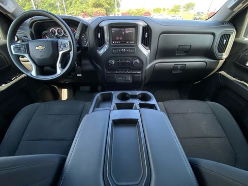 Used 2021 Chevrolet Silverado 1500 Custom w/ Safety Confidence Package AWD/4WD image 19