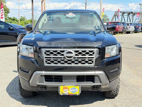 Used 2022 Nissan Frontier SV w/ Technology Package AWD/4WD image 10