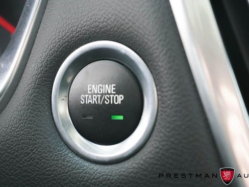 Used 2022 Chevrolet Traverse Premier w/ Redline Edition FWD image 33
