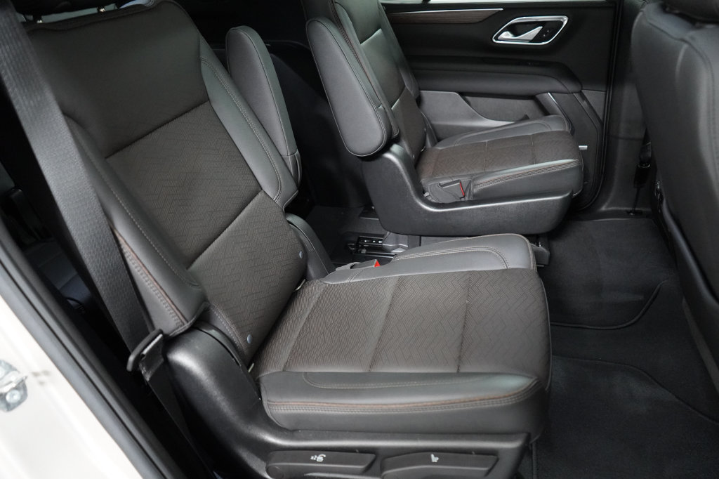 Used 2022 Chevrolet Tahoe High Country AWD/4WD image 23