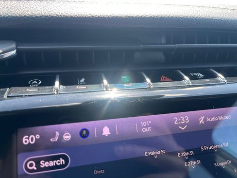 Certified 2024 Jeep Grand Cherokee Limited AWD/4WD image 24