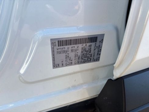 Used 2025 Nissan Rogue SV FWD image 30