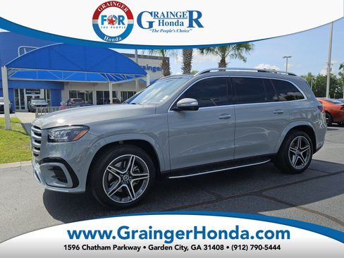 Used 2024 Mercedes-Benz GLS 450 4MATIC image 1