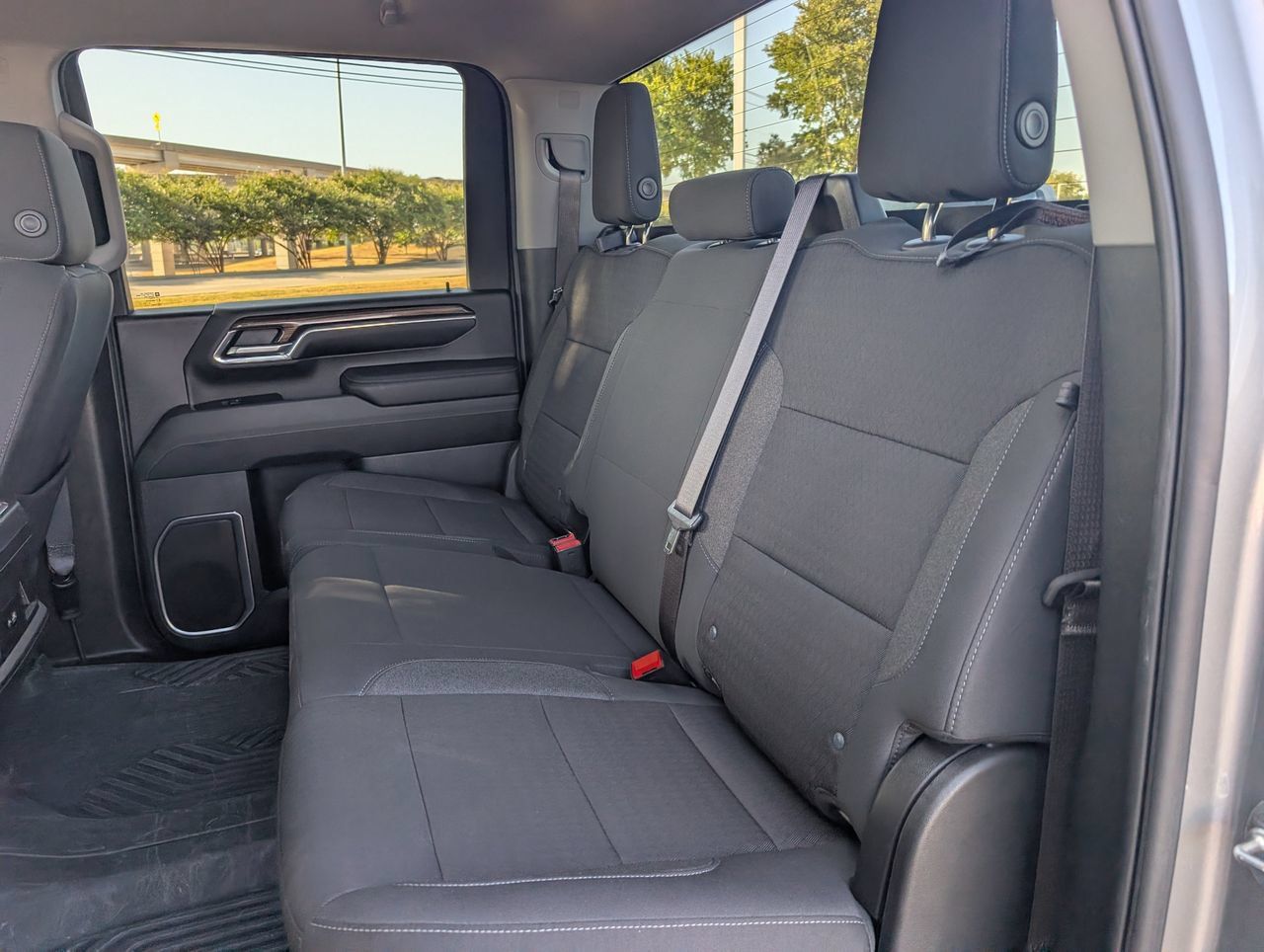 Used 2024 Chevrolet Silverado 2500 LT AWD/4WD image 26