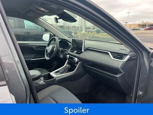 Used 2023 Toyota RAV4 LE image 9