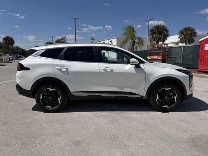 New 2026 Kia Sportage EX