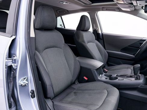 Used 2024 Subaru Crosstrek 2.0i Premium image 32