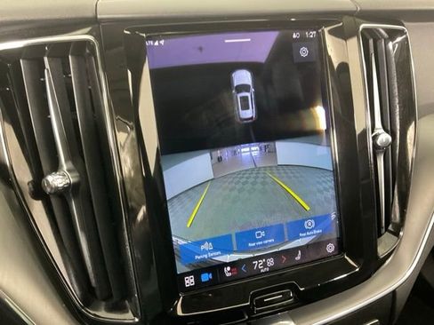 Certified 2023 Volvo XC60 B5 Core w/ Climate Package image 12