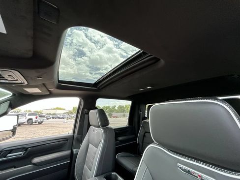 New 2026 GMC Sierra 2500 AT4X AWD/4WD image 19