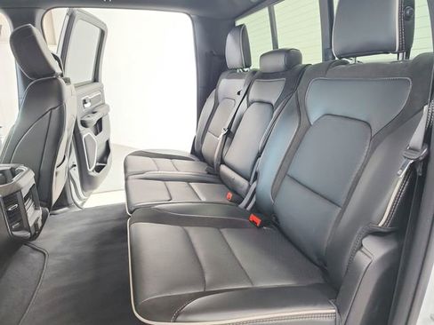 Used 2025 RAM 1500 Laramie w/ Sport Appearance Package AWD/4WD image 37