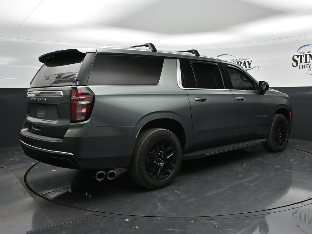 Used 2023 Chevrolet Suburban LS RWD image 7