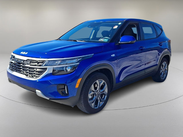 Used 2024 Kia Seltos LX AWD/4WD image 3