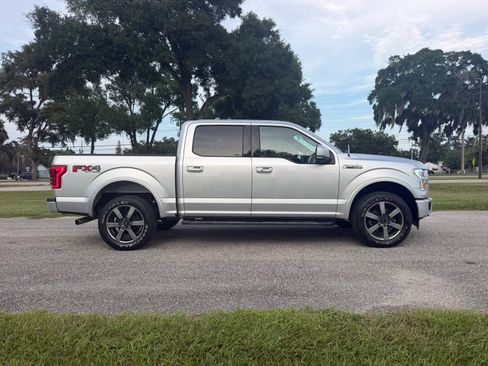 Used 2017 Ford F150 Lariat AWD/4WD image 4