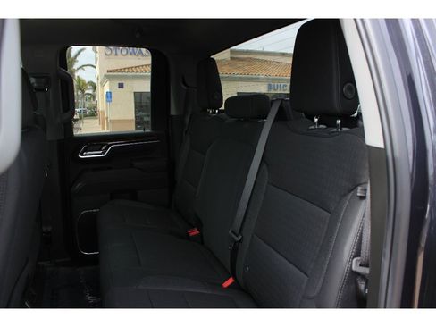 New 2025 GMC Sierra 2500 SLE image 9