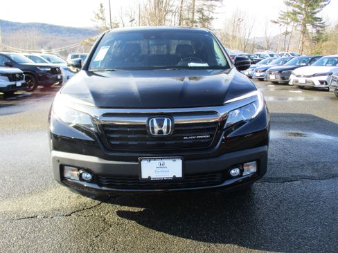 Certified 2020 Honda Ridgeline Black Edition image 2