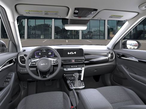 New 2026 Kia Seltos S image 15