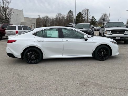 New 2026 Toyota Camry XLE FWD image 5