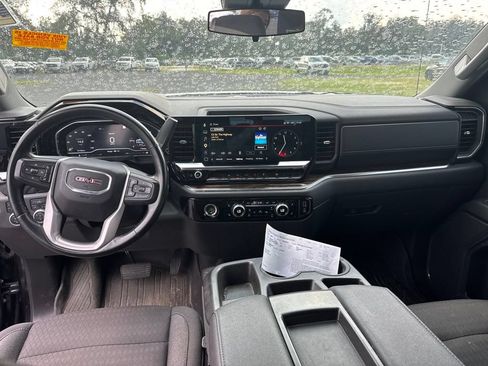 Used 2023 GMC Sierra 1500 Elevation w/ LPO, Elevation Black Package AWD/4WD image 10