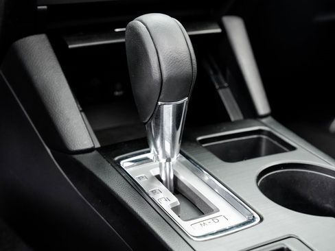 Used 2017 Subaru Outback 2.5i Limited image 19