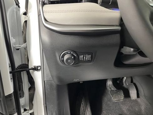 Used 2026 Jeep Compass Limited AWD/4WD image 18