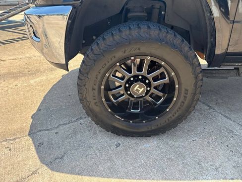 Used 2017 RAM 2500 Power Wagon Laramie AWD/4WD image 4
