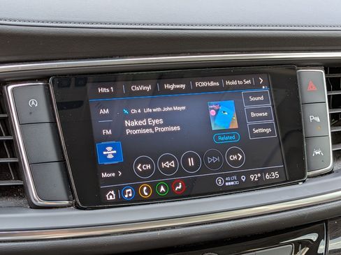 Used 2023 Buick Enclave Essence w/ Experience Buick Package FWD image 20